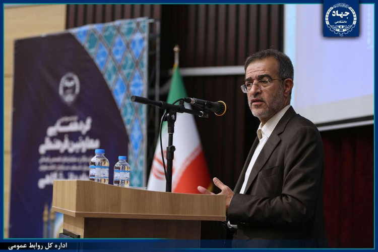 فعالیتهای فرهنگی جهاددانشگاهی با امیدآفرینی، خودباوری و اعتمادسازی همراه باشد/ تبیین رسالتهای فرهنگی این نهاد