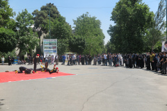 تئاتر خیابانی «این کجا و آن کجا» در دانشگاه تهران