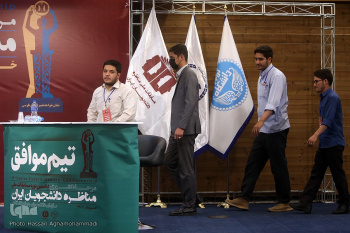 صنعت خودرو سازی ایران طی ۶۰ سال در مسیر افول بوده است